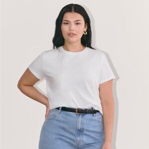 Everlane White Box-Cut Tee in Essential Cotton Small